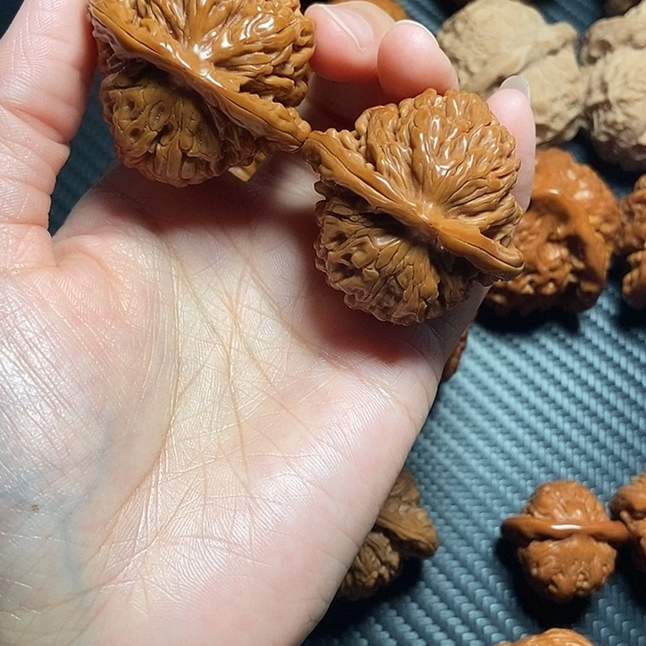 把件文玩核桃42四座楼微瑕