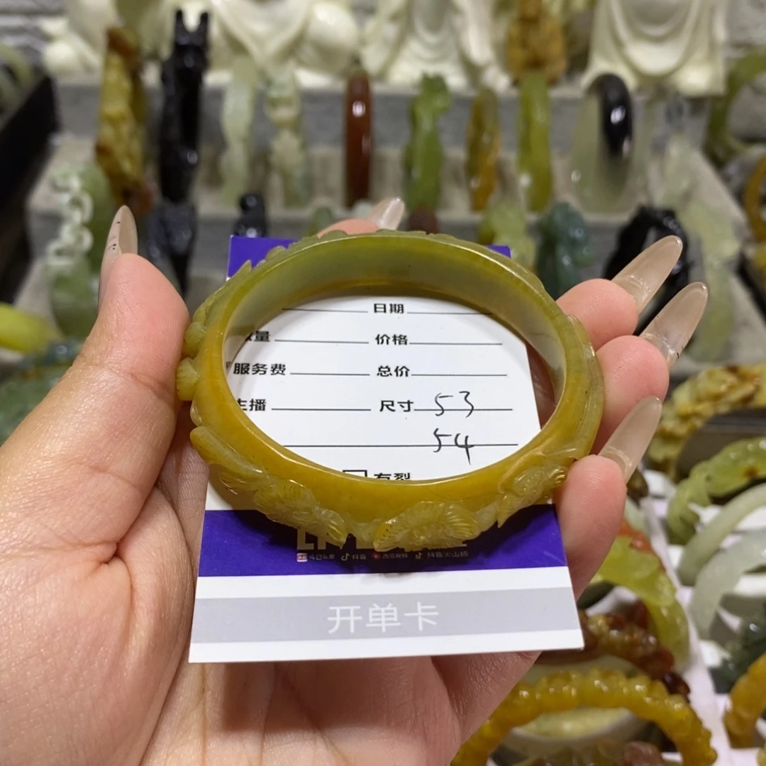 【闪购商品】未镶嵌蛇纹石玉手镯