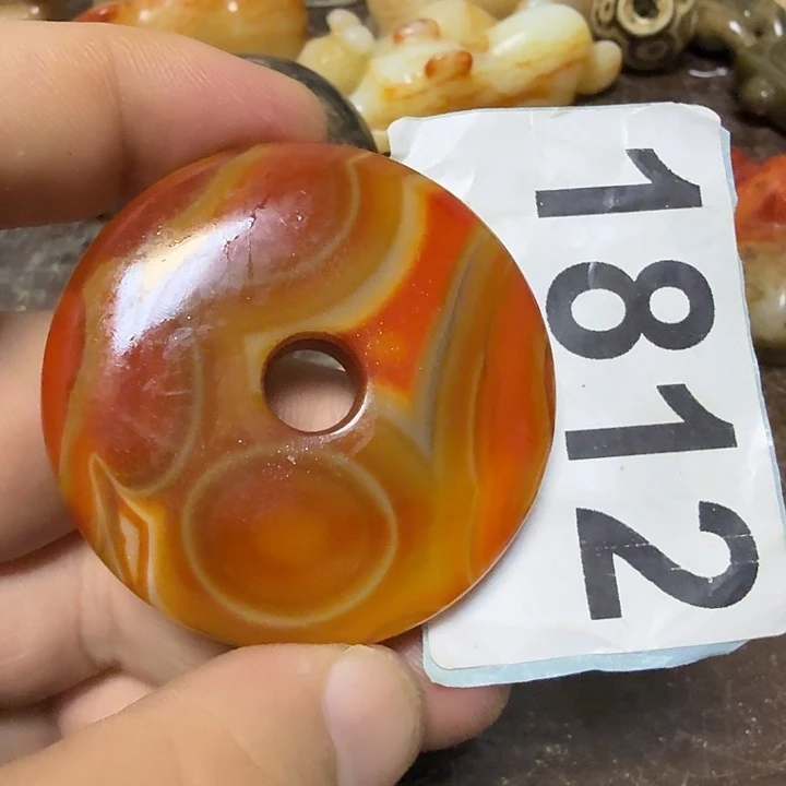 未镶嵌颈饰玛瑙/玉髓