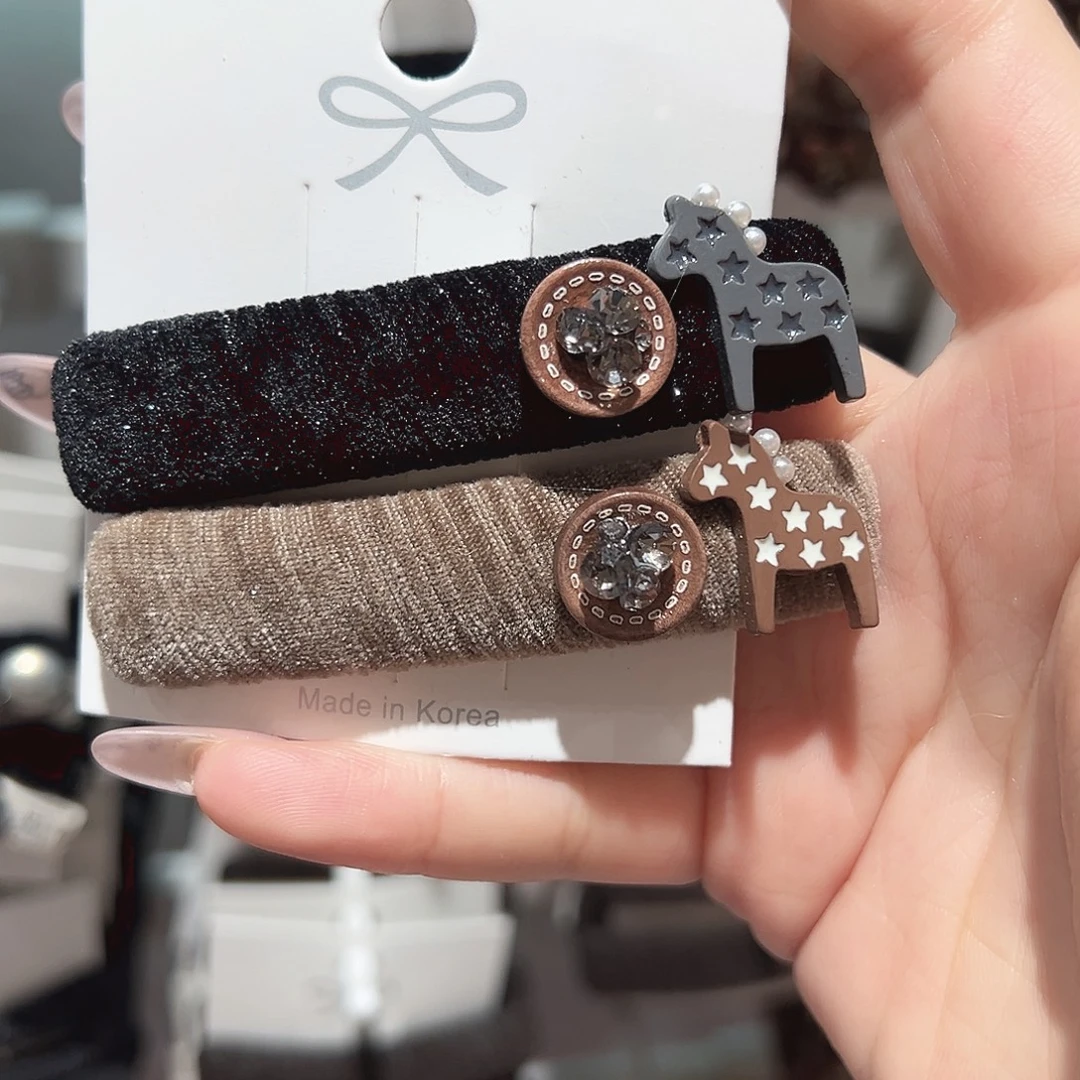 非金属仿珍珠咖色黑色小马掰掰夹