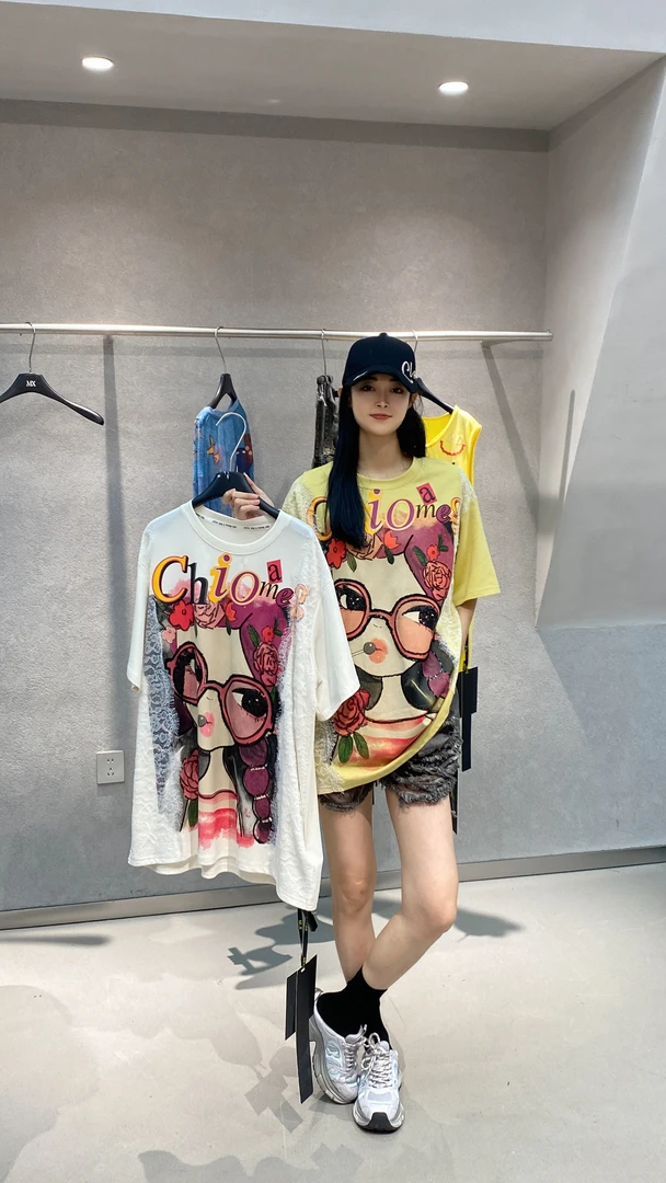 杨杨 37998欧货重工蕾丝女孩T