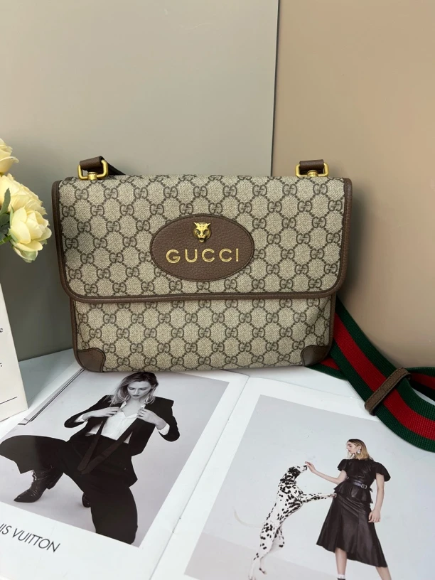 95新 GUCCI/古驰 古驰双面虎头相机中号