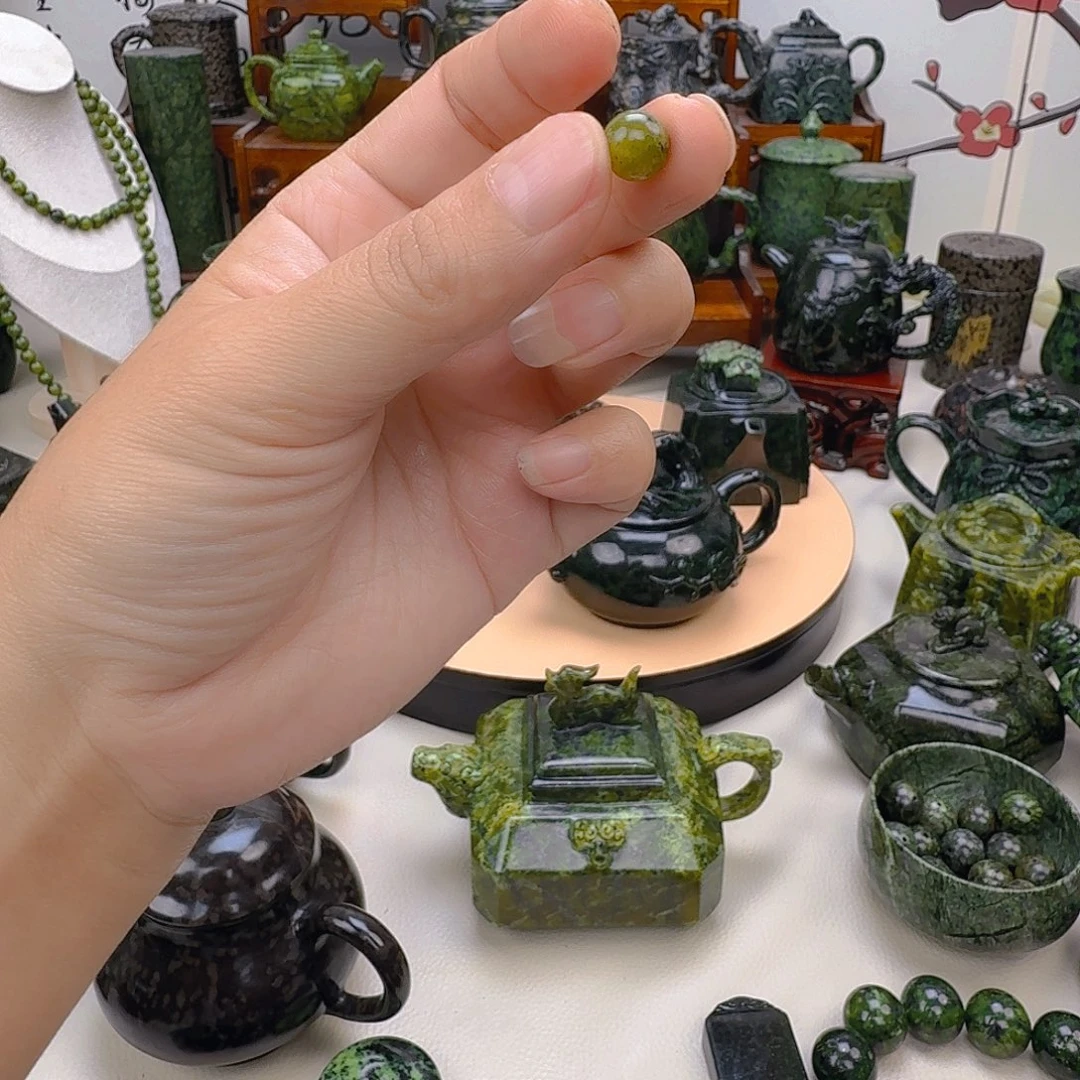云***一蛇纹石玉未镶嵌藏玉药王精美手串