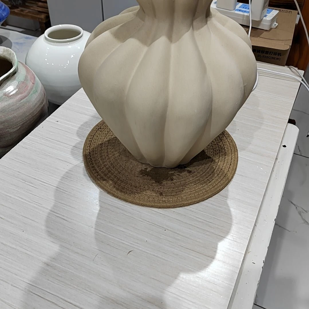 景德镇陶瓷手工花器