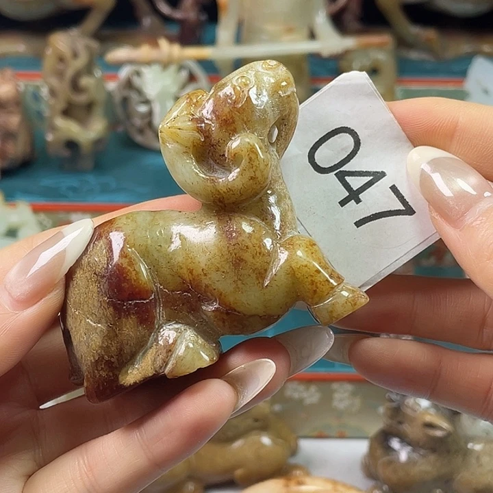 和田玉（糖玉）未镶嵌挂件