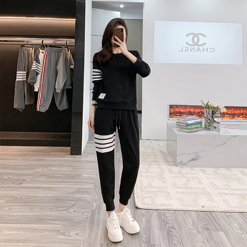 欧货高级感黑色休闲运动套装外穿卫衣女秋冬宽松显瘦上衣外套长裤