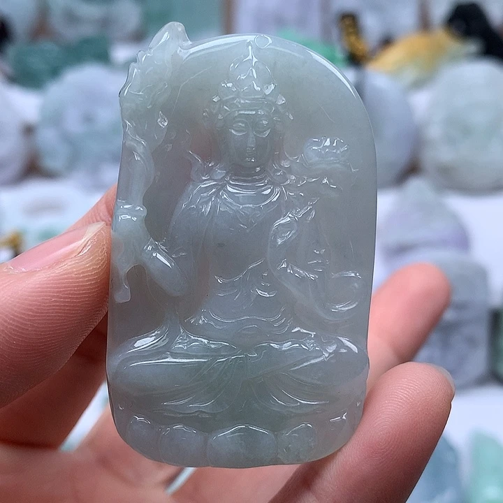 翡翠未镶嵌颈饰虚空藏福利