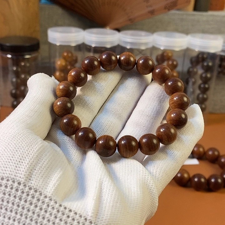 檀香木老山檀香1.2沉水