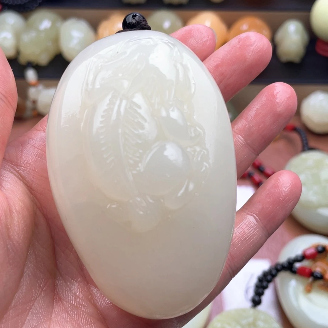 健***乐石材天然古青石手把件