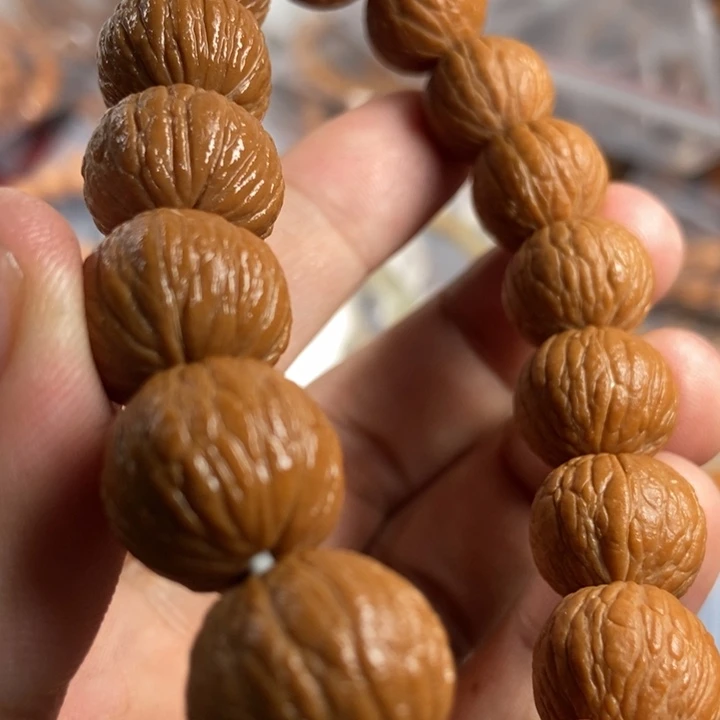 猴头核桃吊坠这样做才