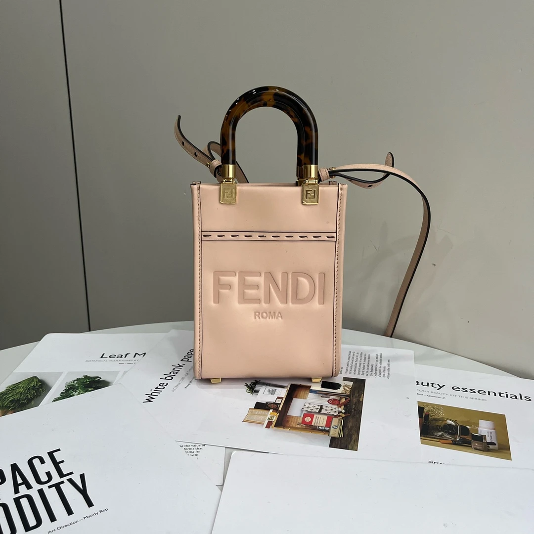 99新 FENDI/芬迪 粉色迷你手提单肩腋下托特包