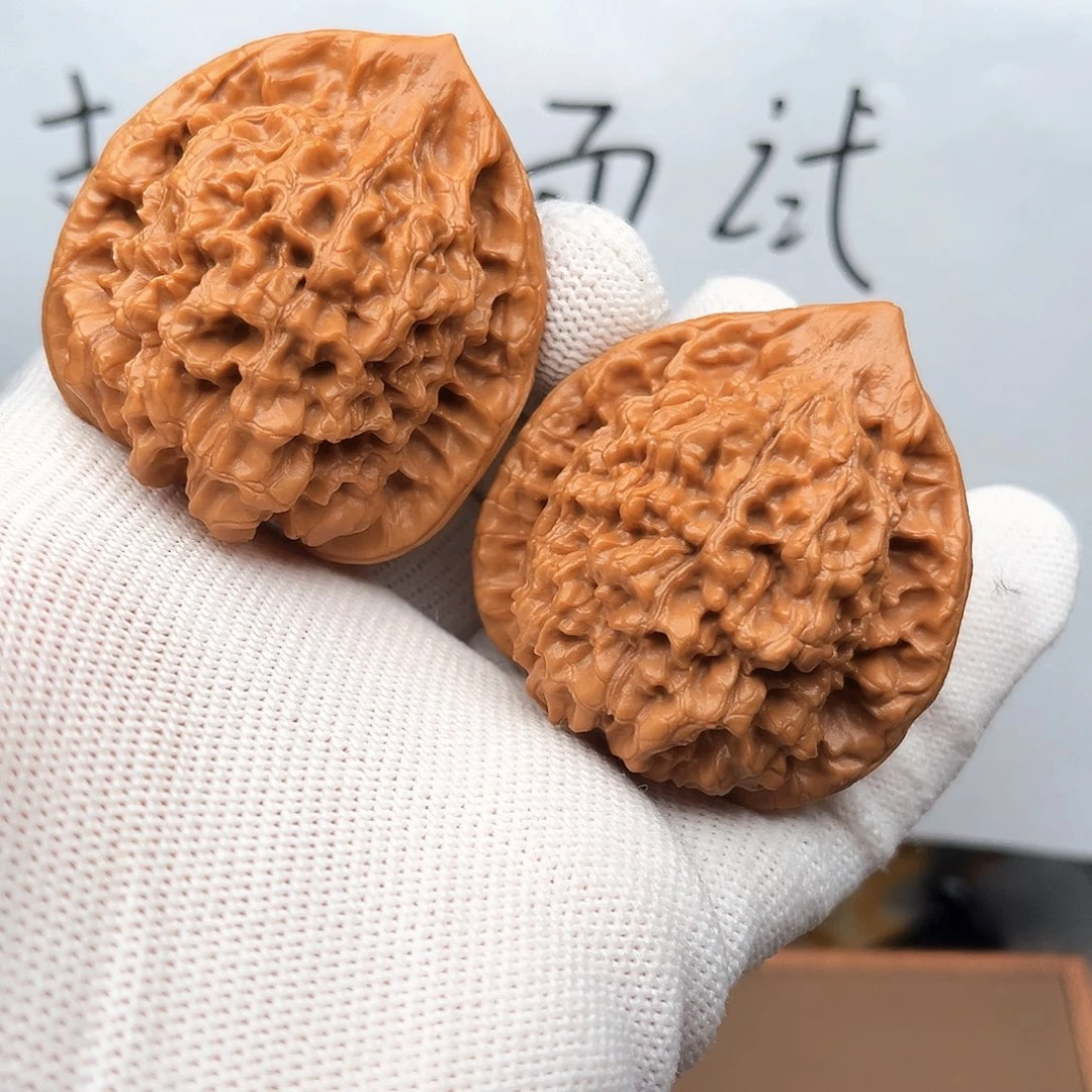 吊坠文玩核桃麒麟纹官帽