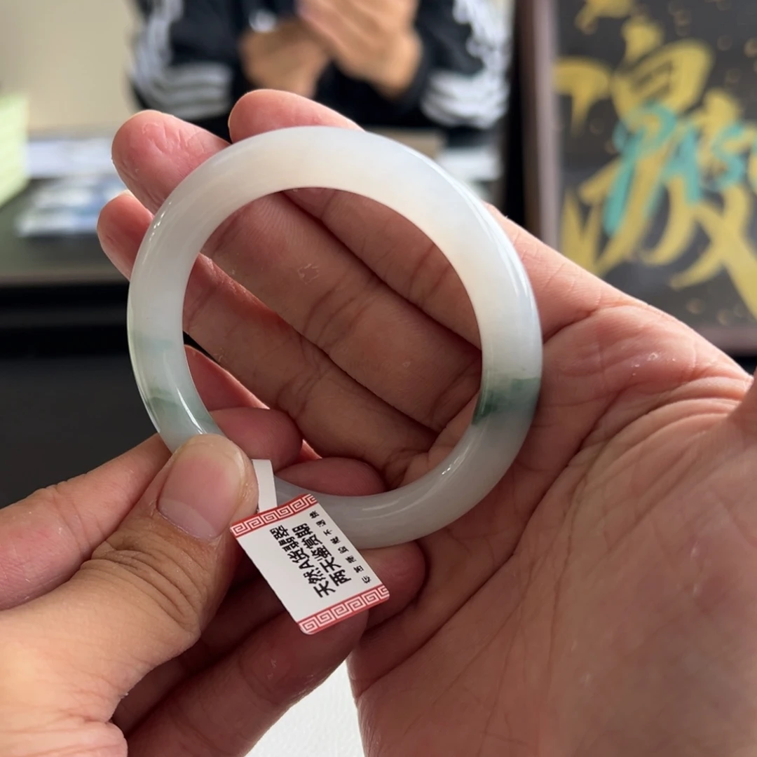 翡翠未镶嵌手镯9号 51