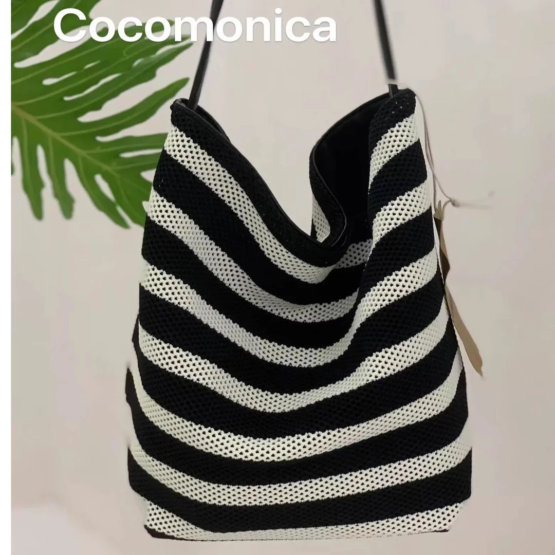 黑白条纹水桶包包女大容量大包休闲度假沙滩包百搭手提单肩托特包