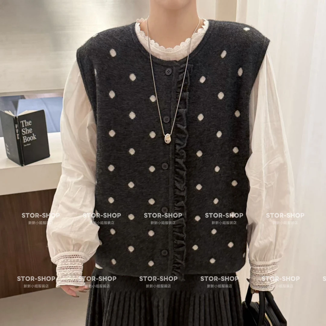 ｛穿搭法则｝木耳边波点针织马甲搭配衬衫 两件套