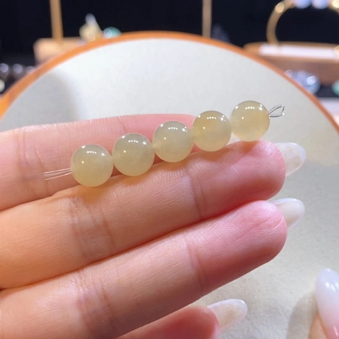 翡翠未镶嵌吊坠(不含链)多样性发其一