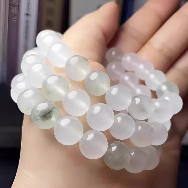天山翠玉手链女时尚玉石飘翠珠子冰透飘花白月光玉手串古风单圈in