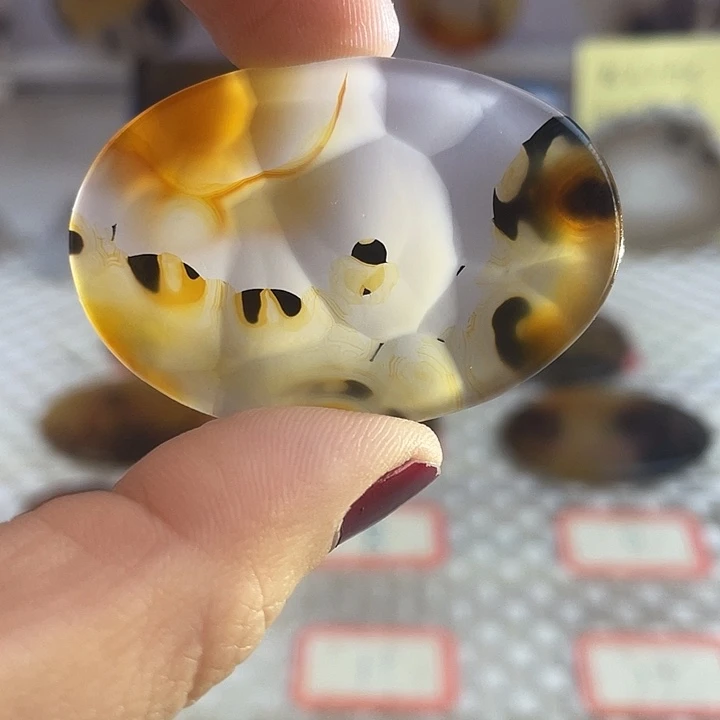 玛瑙/玉髓合金颈饰