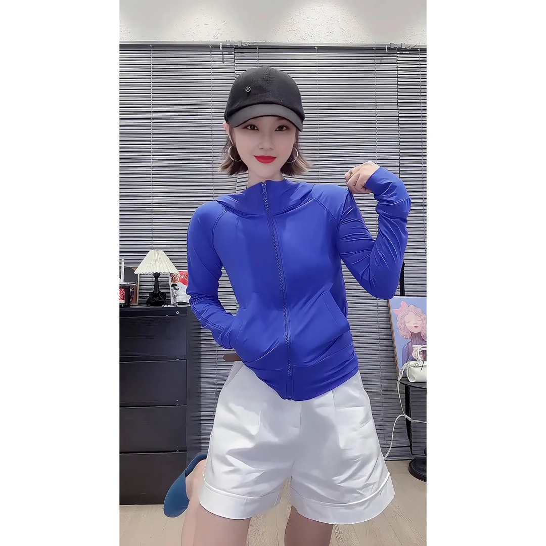 夏季新款冰丝修身防晒衣女时尚洋气显瘦户外连帽透气拉链百搭外套