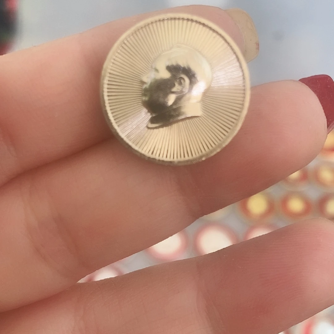 毛***先金色好品2.1cm佩戴章