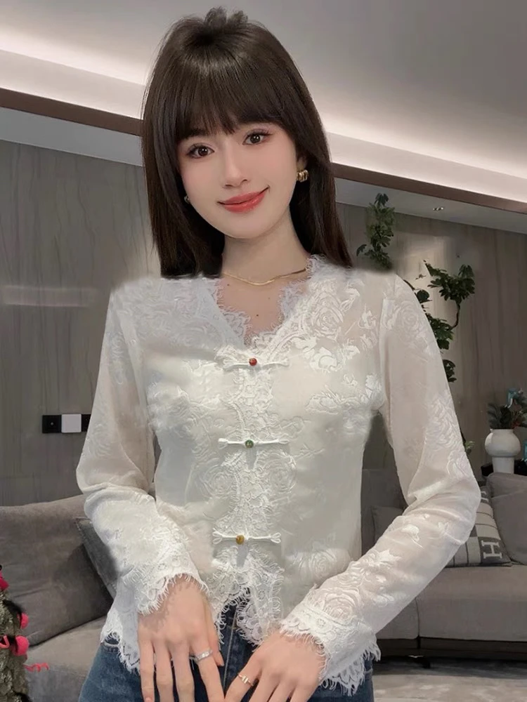 赚赚家蕾丝拼接气质上衣