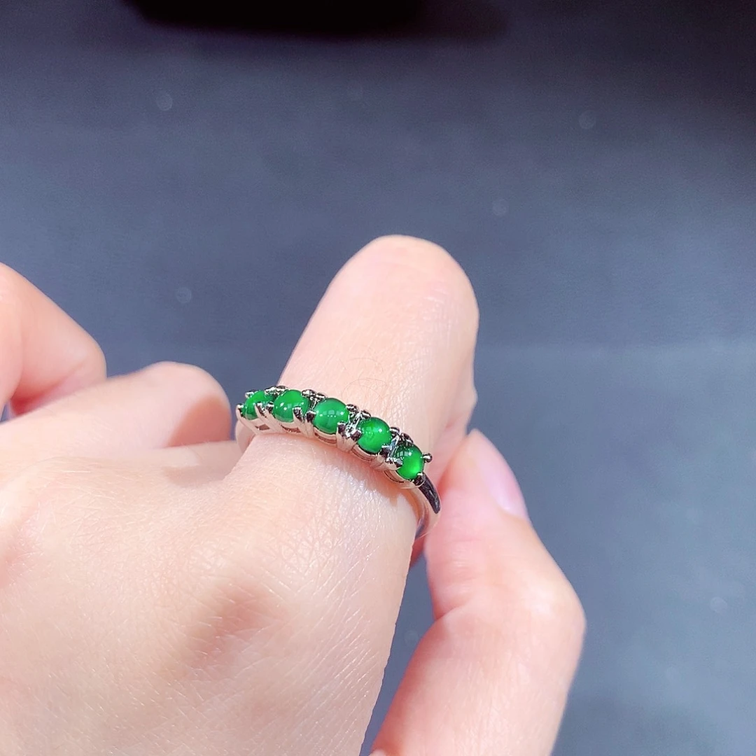 未镶嵌戒指翡翠翡翠