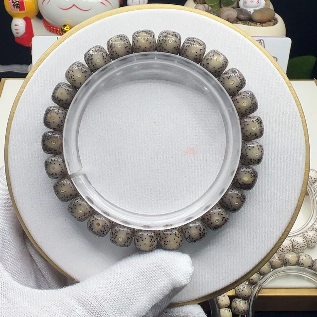 星月菩提手串黑冰糖9✖️8正月留白