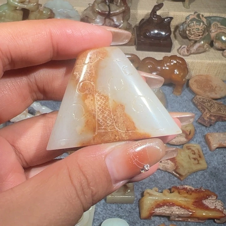 和田玉未镶嵌挂件