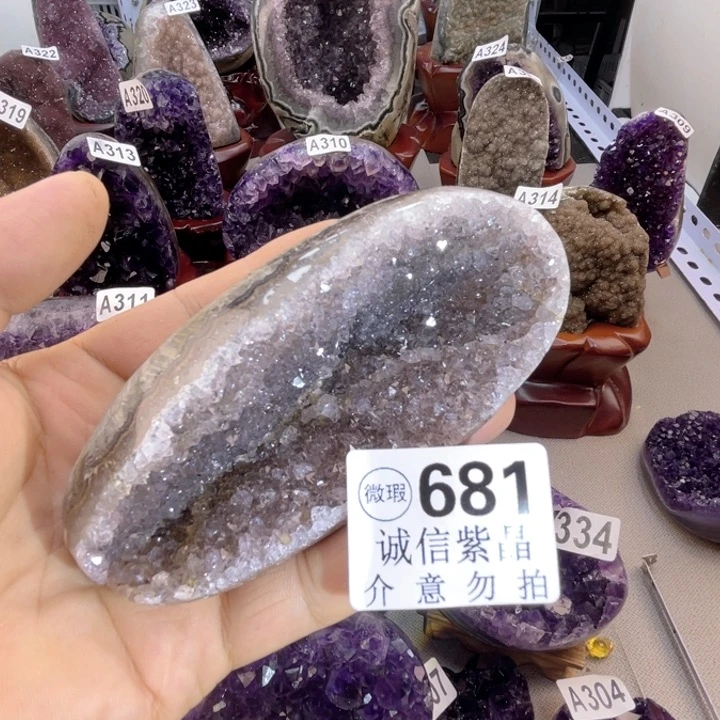 未镶嵌大型摆件（非配饰）水晶