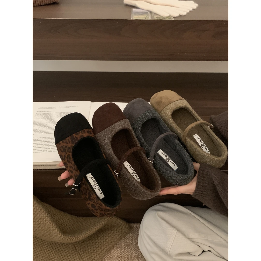 森系覆古小香风呢子单鞋女2025秋季新款丑萌平底勃肯鞋圆头豆豆鞋