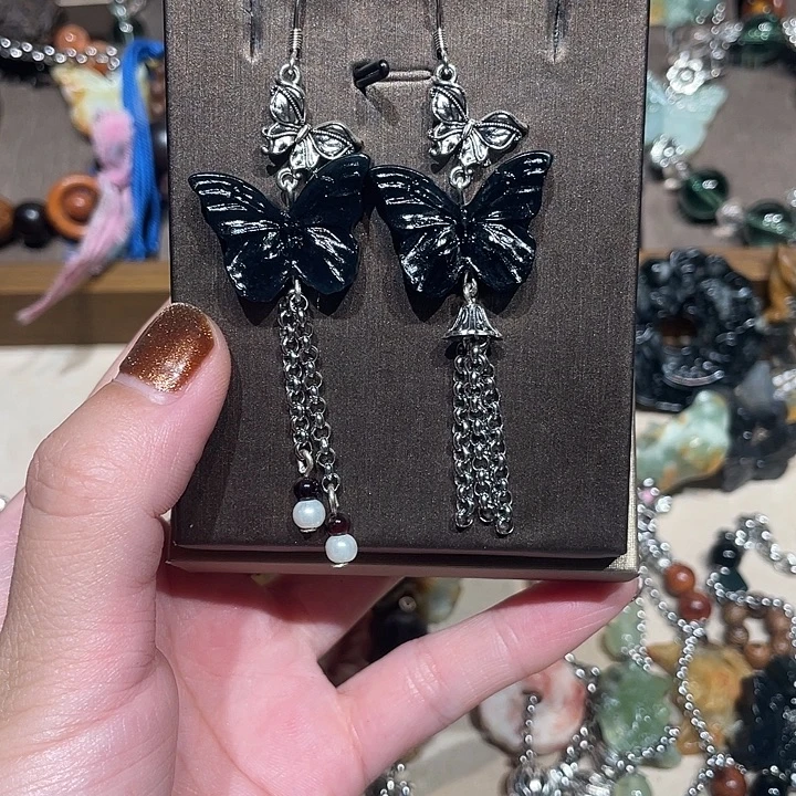 蛇纹石玉合金颈饰