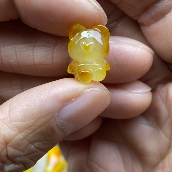 蜜蜡未镶嵌裸石微瑕卡15➕