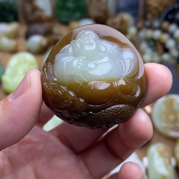 和田玉颈饰未镶嵌z**o