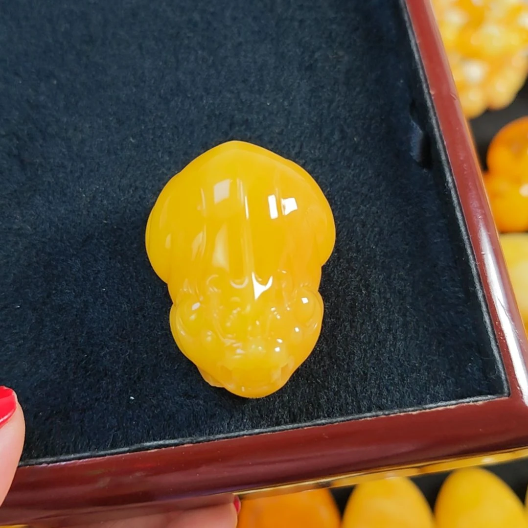 蜜蜡吊坠(赠链)未镶嵌