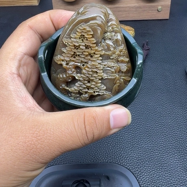 颈饰未镶嵌和田玉临*