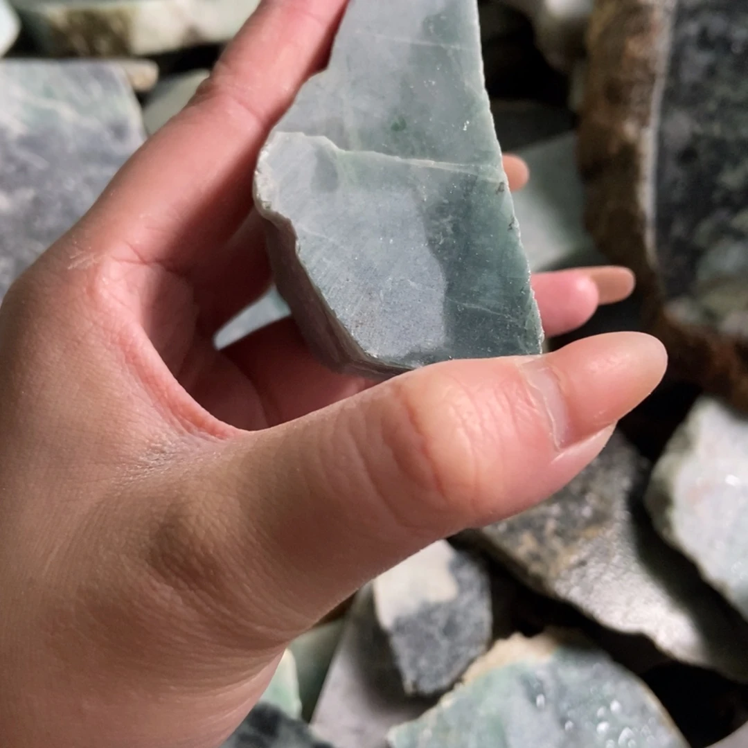 翡翠未镶嵌挂件天然翡翠