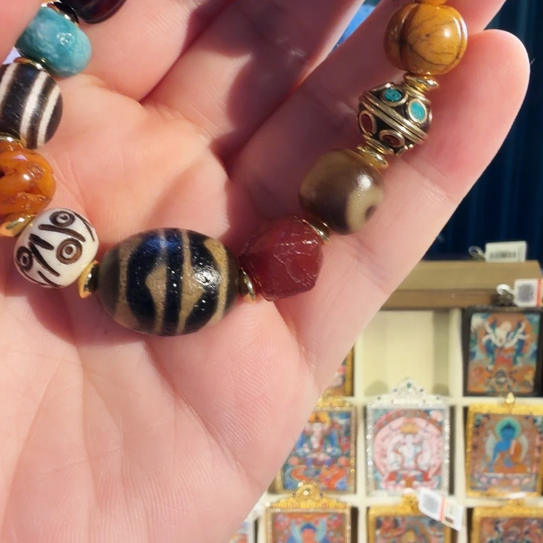 吊坠多宝手串，藏传手串