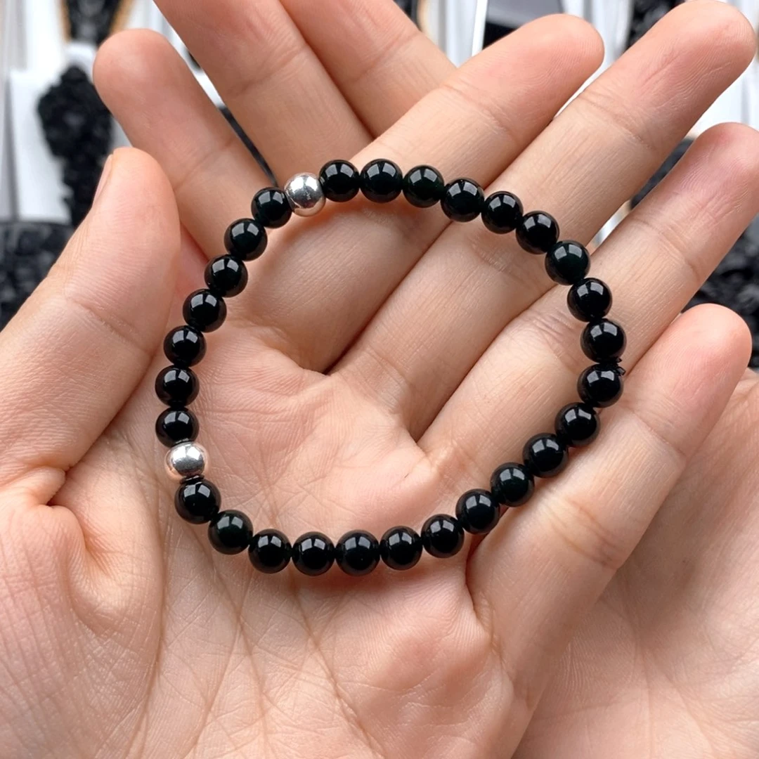 颈饰未镶嵌翡翠手串