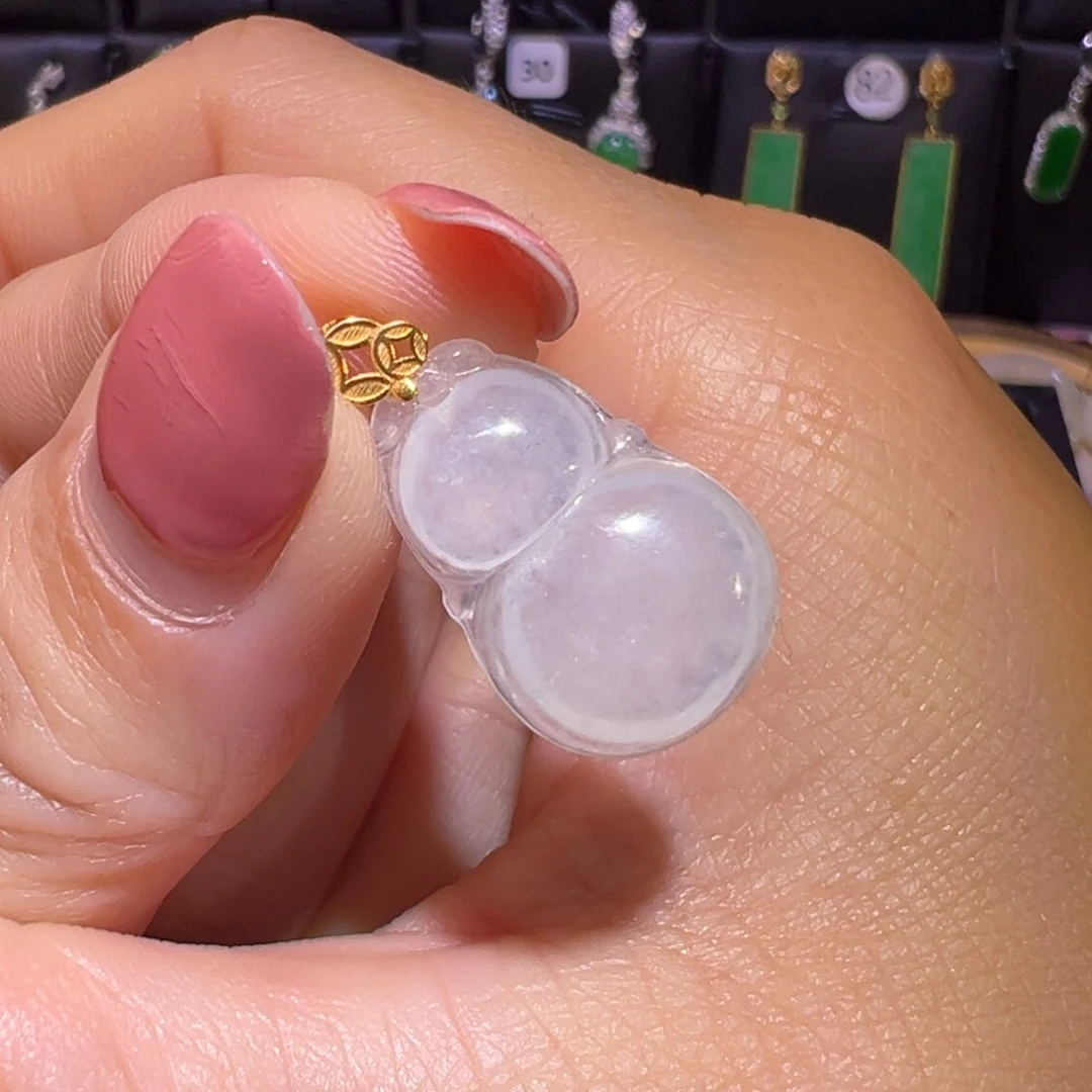 翡翠颈饰18K金镶嵌吊坠