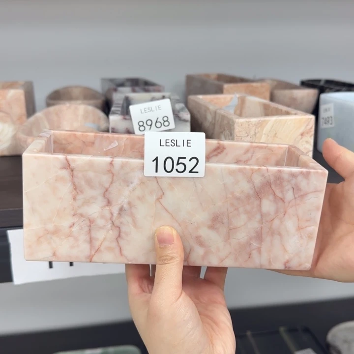 L。 1052。       11-2