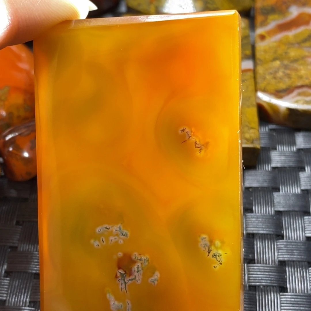 玛瑙/玉髓挂坠未镶嵌