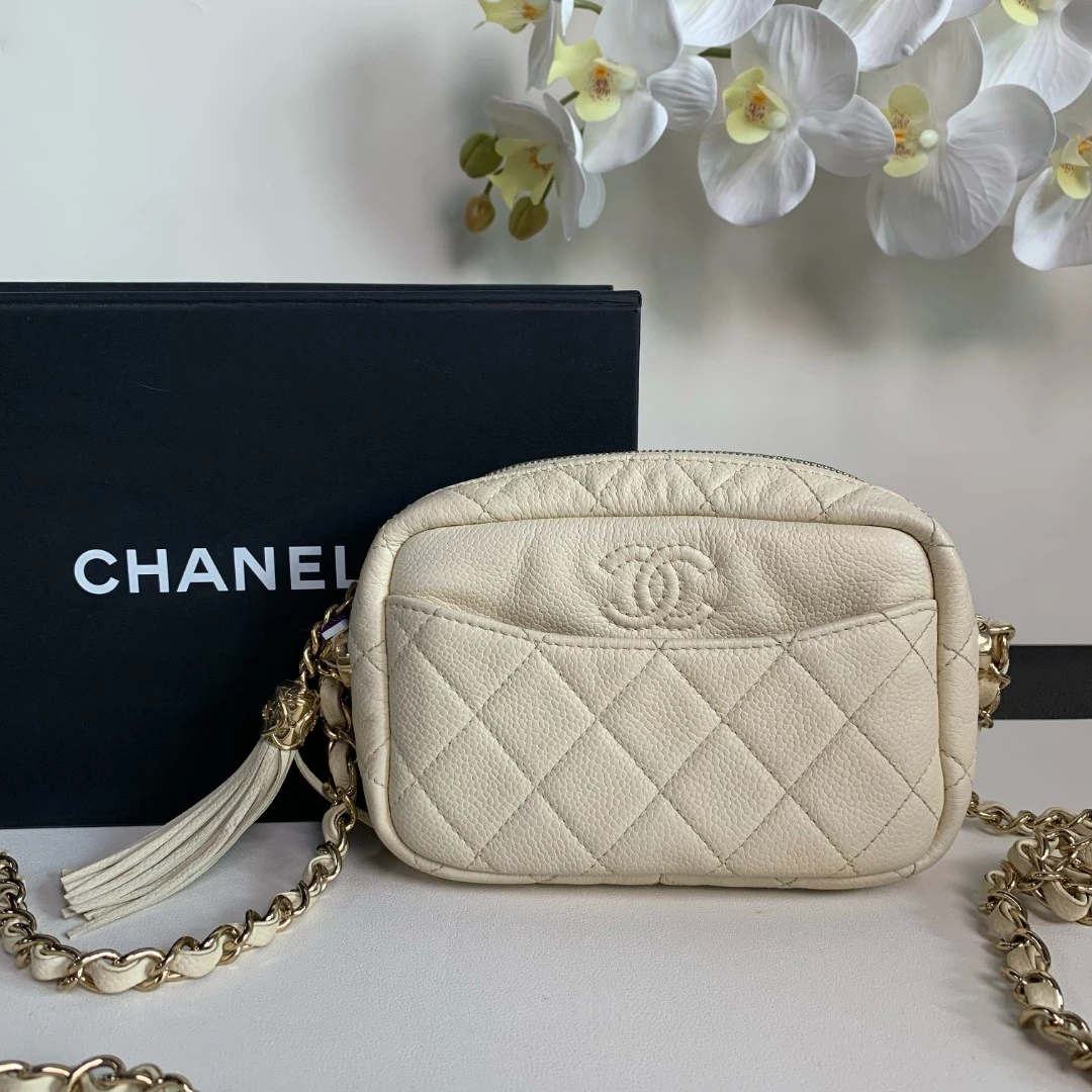 99新 Chanel/香奈儿 【98新/26开】chanel 鱼子酱流苏相机包 -1461