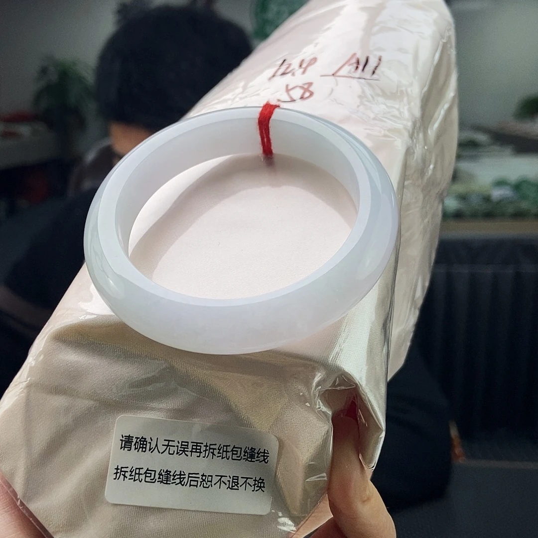 翡翠未镶嵌手镯拍一发一