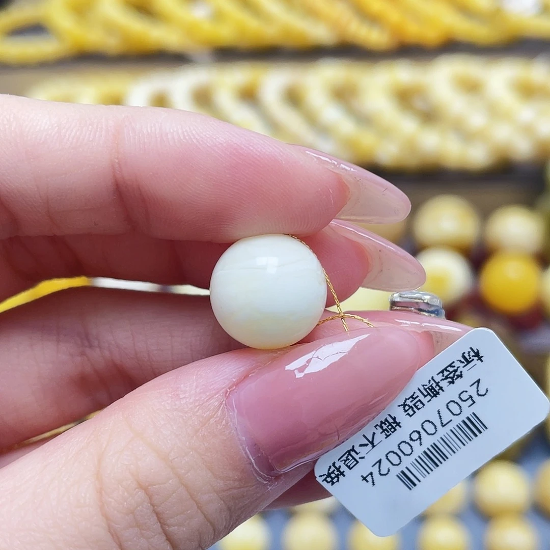 未镶嵌琥珀裸石12.5mm圆珠