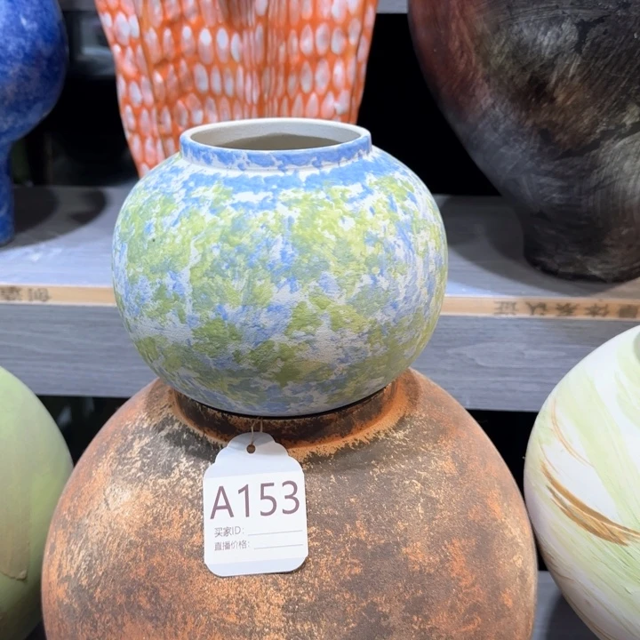 景德镇陶瓷艺术品臭***点