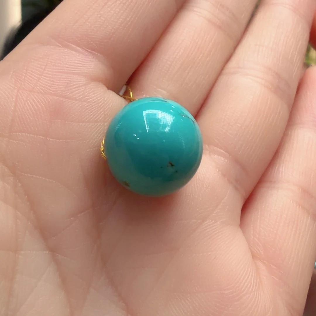 绿松石未镶嵌颈饰