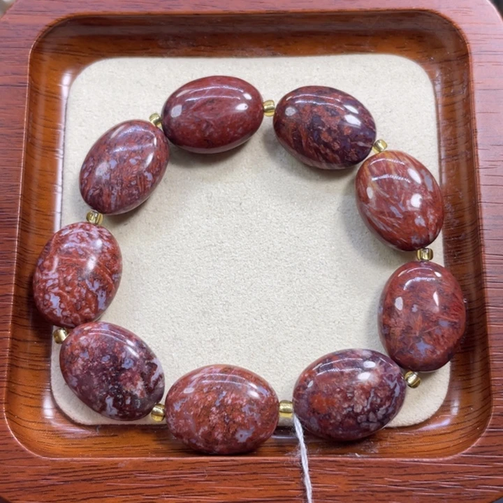 硅化玉未镶嵌颈饰k9