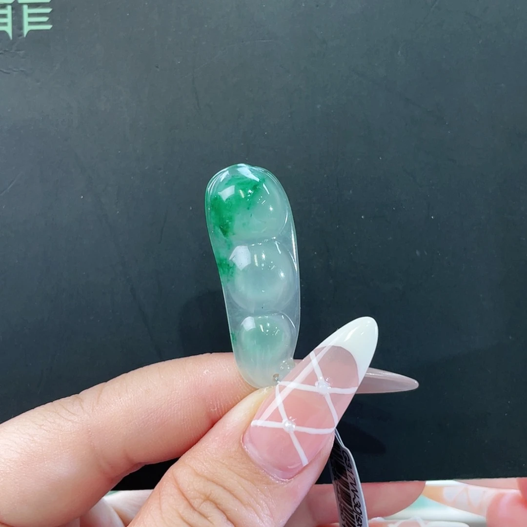 【闪购商品】石英质玉未镶嵌颈饰