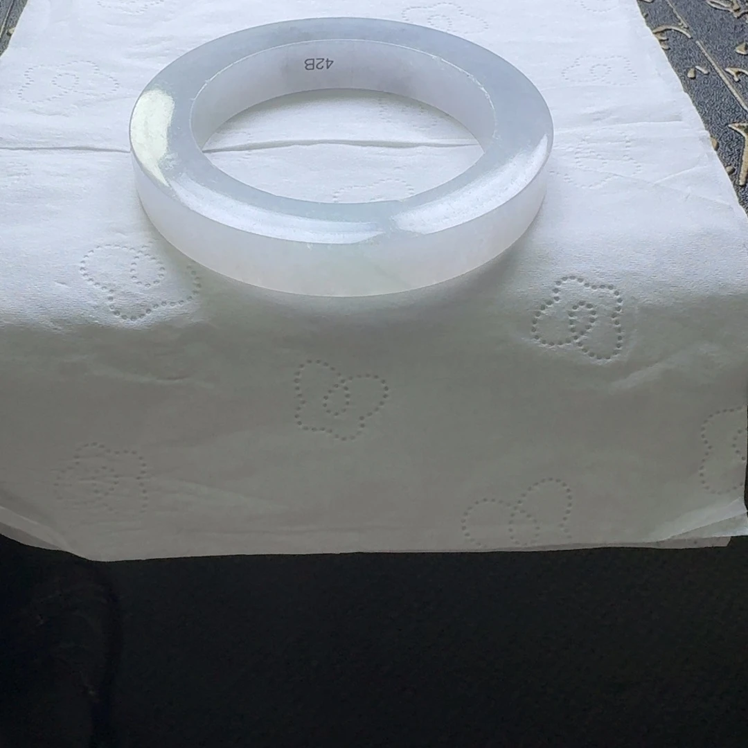 未镶嵌翡翠手镯定制翡翠