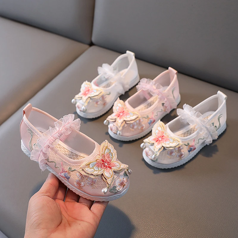 国风新款女童旗袍鞋汉服鞋儿童绣花鞋软底舒适老北京手工布鞋